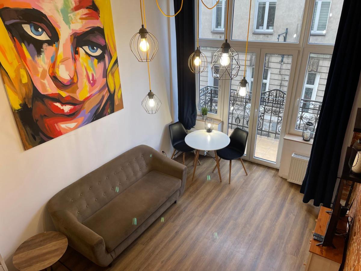 Апартаменты Urokliwy Loft W Ncl Kamienica Vabank Nr 18 Лодзь Экстерьер фото